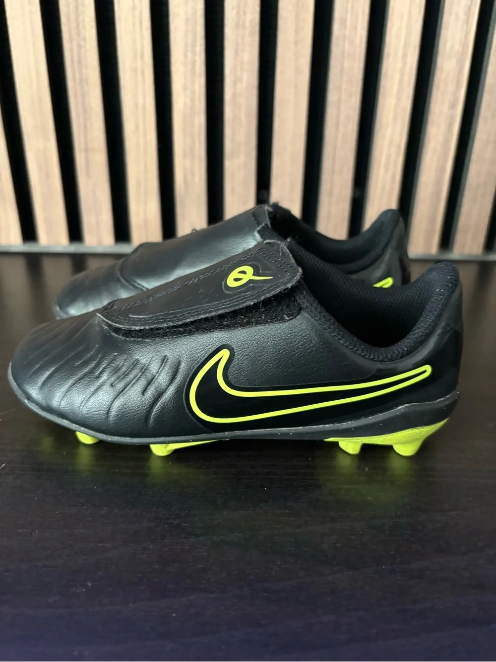 Nike youth cleats 11C